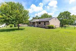 6827 Perinwood Dr, Green Township, OH 45248 - Photo 31