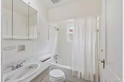 6420 Girard Avenue, Cincinnati, OH 45213 - Photo 19