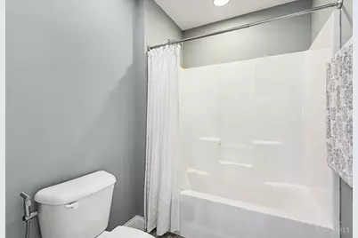 1350 Clydesdale, Centerville, OH 45458 - Photo 25