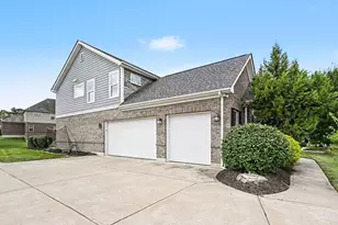 1350 Clydesdale, Centerville, OH 45458 - Photo 33
