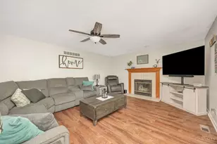 512 Patterson Ct, Lebanon, OH 45036 - Photo 3