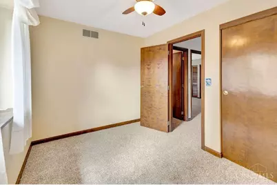 121 Farmington Drive, Hamilton, OH 45013 - Photo 17