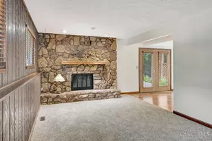 121 Farmington Dr, Hamilton, OH 45013 - Photo 19