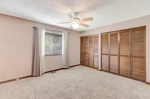 121 Farmington Dr, Hamilton, OH 45013 - Photo 13