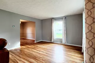 1289 Sandwood Dr, Loveland, OH 45140 - Photo 5