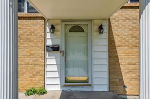 10611 Morning Glory Ln, Springfield Township, OH 45240 - Photo 9