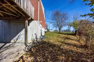 8925 Pippin Rd, Cincinnati, OH 45251 - Photo 27