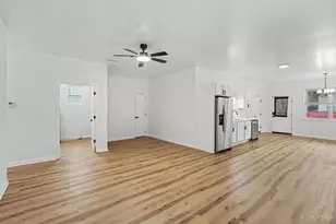 6310 Vine St, Elmwood Place, OH 45216 - Photo 3