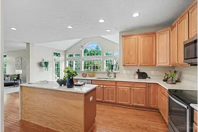 6497 Sunny Drive, Deerfield Township, OH 45040 - Photo 7