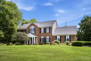 7564 Fawnmeadow Ln, Sharonville, OH 45241 - Photo 3