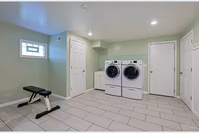 557 Tusculum Avenue, Cincinnati, OH 45226 - Photo 29