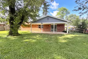 610 Mercury Dr, Union Township, OH 45244 - Photo 5