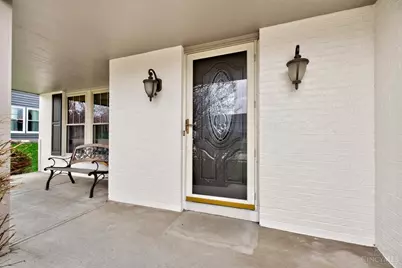40 Turnberry Court, Springboro, OH 45066 - Photo 3