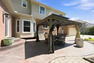 1328 Bedfordshire Dr, Miami Township, OH 45140 - Photo 59