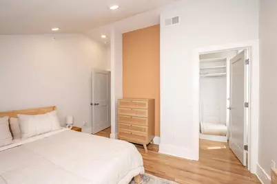 915 Vine Street #401, Cincinnati, OH 45202 - Photo 17