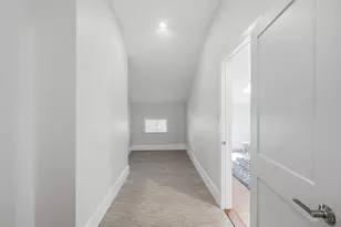 915 Vine St, Cincinnati, OH 45202 - Photo 17