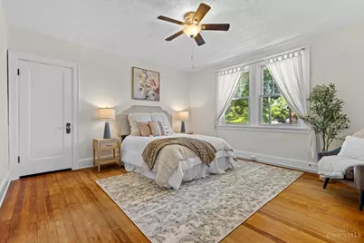 3841 Hyde Park Avenue, Cincinnati, OH 45209 - Photo 17