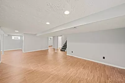 7823 Greenbriar Lane, Madeira, OH 45243 - Photo 23