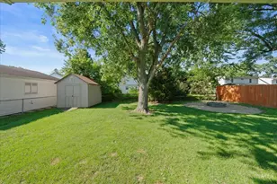 7823 Greenbriar Ln, Madeira, OH 45243 - Photo 3