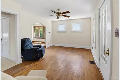 6278 Collegevue Place, Cincinnati, OH 45224 - Photo 11