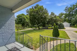 1518 Maple Ave, Cincinnati, OH 45215 - Photo 7