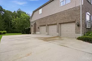8603 Kempton Ln, Hamilton Township, OH 45039 - Photo 79