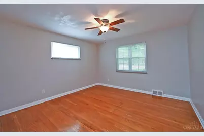 5275 Cleves Warsaw, Cincinnati, OH 45238 - Photo 21