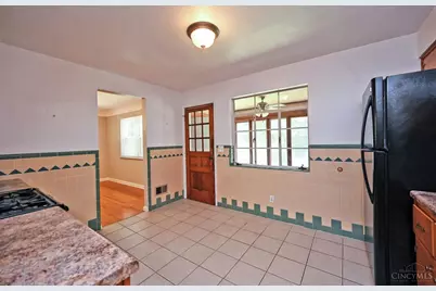 5275 Cleves Warsaw, Cincinnati, OH 45238 - Photo 17