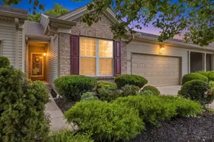 320 Gatehouse Ct, Monroe, OH 45050 - Photo 1