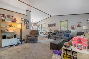 231 Heather Way, Middletown, OH 45042 - Photo 5