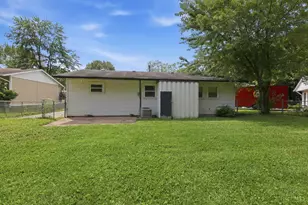 9786 Sacramento St, Colerain Township, OH 45231 - Photo 3
