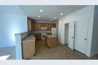 5095 Snow Valley Lane, Liberty Township, OH 45011 - Photo 3