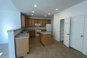 5095 Snow Valley Ln, Liberty Township, OH 45011 - Photo 3