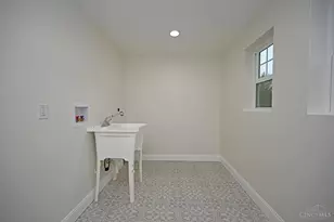 5748 Bramble Ave, Cincinnati, OH 45227 - Photo 15