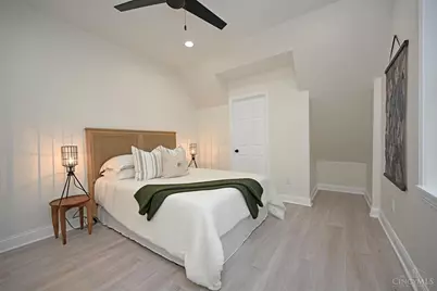 5748 Bramble Avenue, Cincinnati, OH 45227 - Photo 23