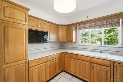 3841 Kilbourne Avenue, Cincinnati, OH 45209 - Photo 11
