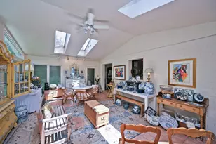 741 Woodfield Dr, Cincinnati, OH 45231 - Photo 15