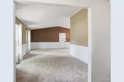 7599 Tanglewood Lane, West Chester, OH 45069 - Photo 11