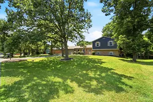 7599 Tanglewood Ln, West Chester, OH 45069 - Photo 5