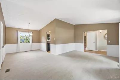 7599 Tanglewood Lane, West Chester, OH 45069 - Photo 13