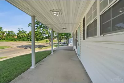 98 Millard Drive, Franklin, OH 45005 - Photo 5