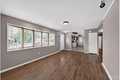 2574 Mariposa Street, Colerain Township, OH 45231 - Photo 9