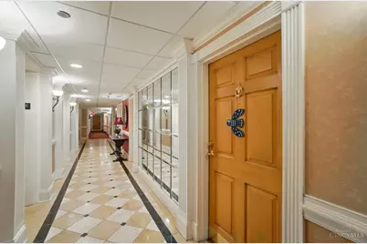 2200 Victory Parkway #1601, Cincinnati, OH 45206 - Photo 5
