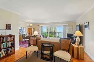 2200 Victory Pkwy, Cincinnati, OH 45206 - Photo 9