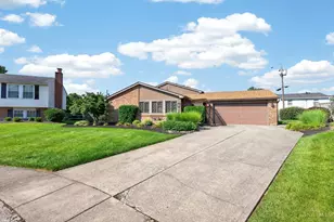 4939 Bonaventure Ct, Delhi Township, OH 45238 - Photo 3