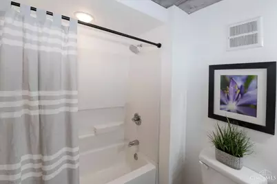 353 W Fourth Street #310, Cincinnati, OH 45202 - Photo 35
