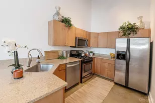 353 W 4th St, Cincinnati, OH 45202 - Photo 17