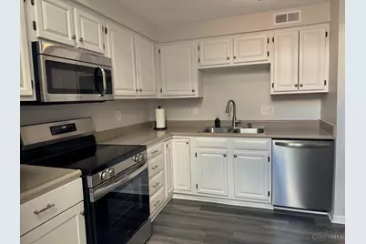 5072 Lord Alfred Court, Cincinnati, OH 45241 - Photo 11