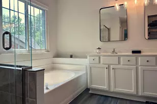 5072 Lord Alfred Ct, Cincinnati, OH 45241 - Photo 19
