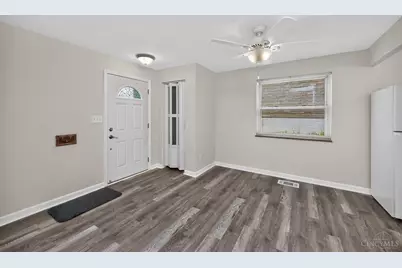 518 Rentz Place, Delhi Township, OH 45238 - Photo 5
